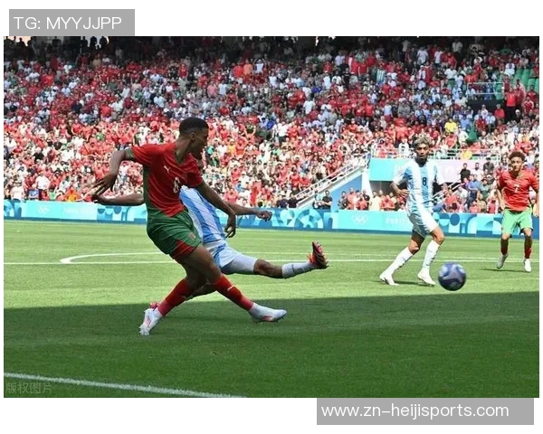 足球世界杯精彩瞬间回顾与经典图片分享带你领略足球盛宴的魅力与激情